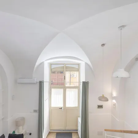 Stilvoll Im Herzen Der Stadt - Casuzza Grimaldi Apartment *